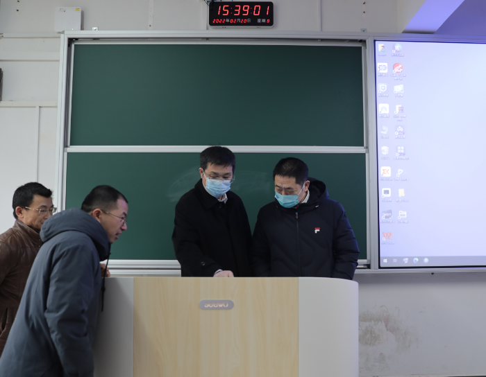 best365中国官方网站领导检查指导开学前准备工作