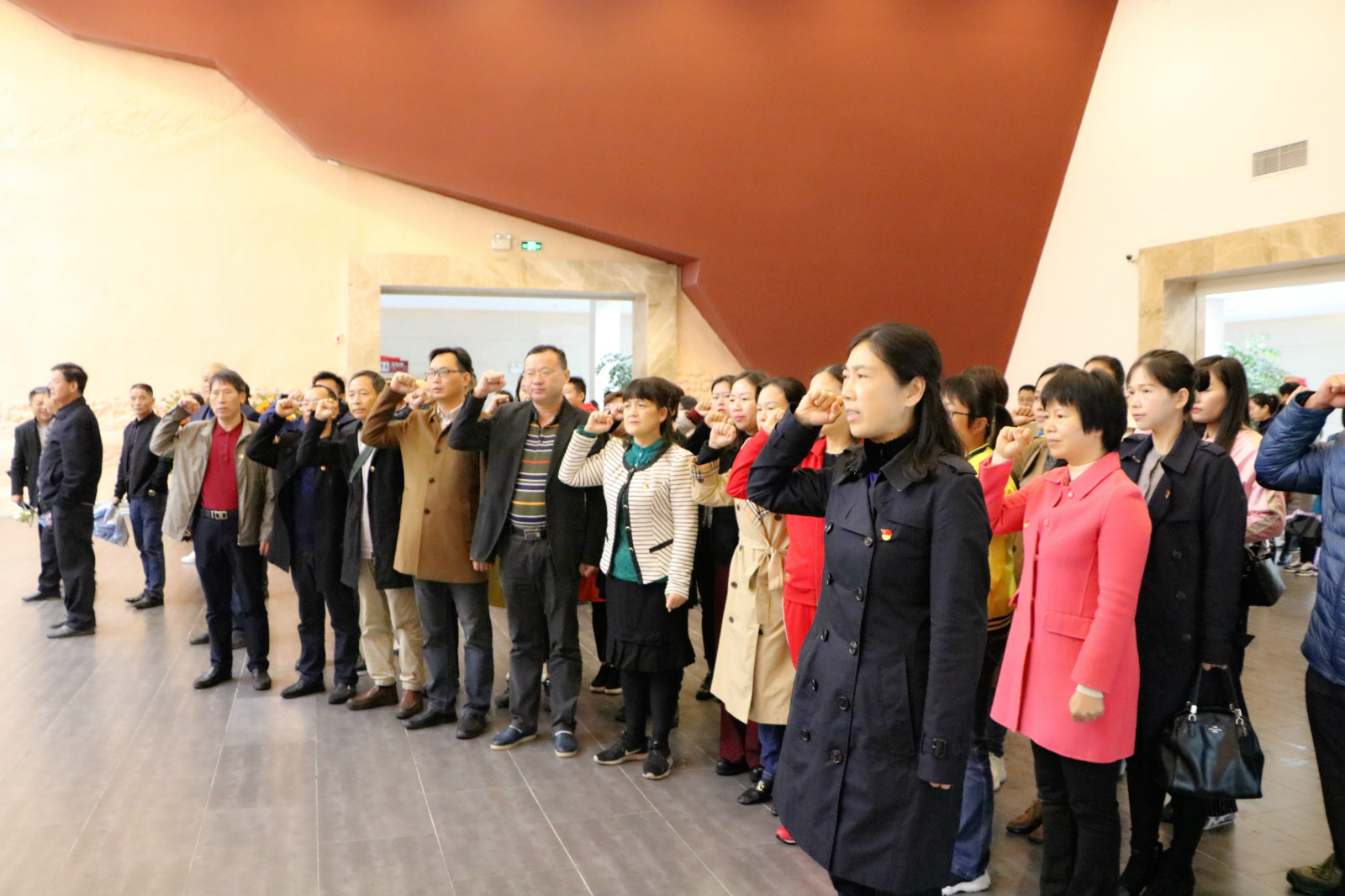 会计学院党总支赴红色教育基地开展主题教育党日活动