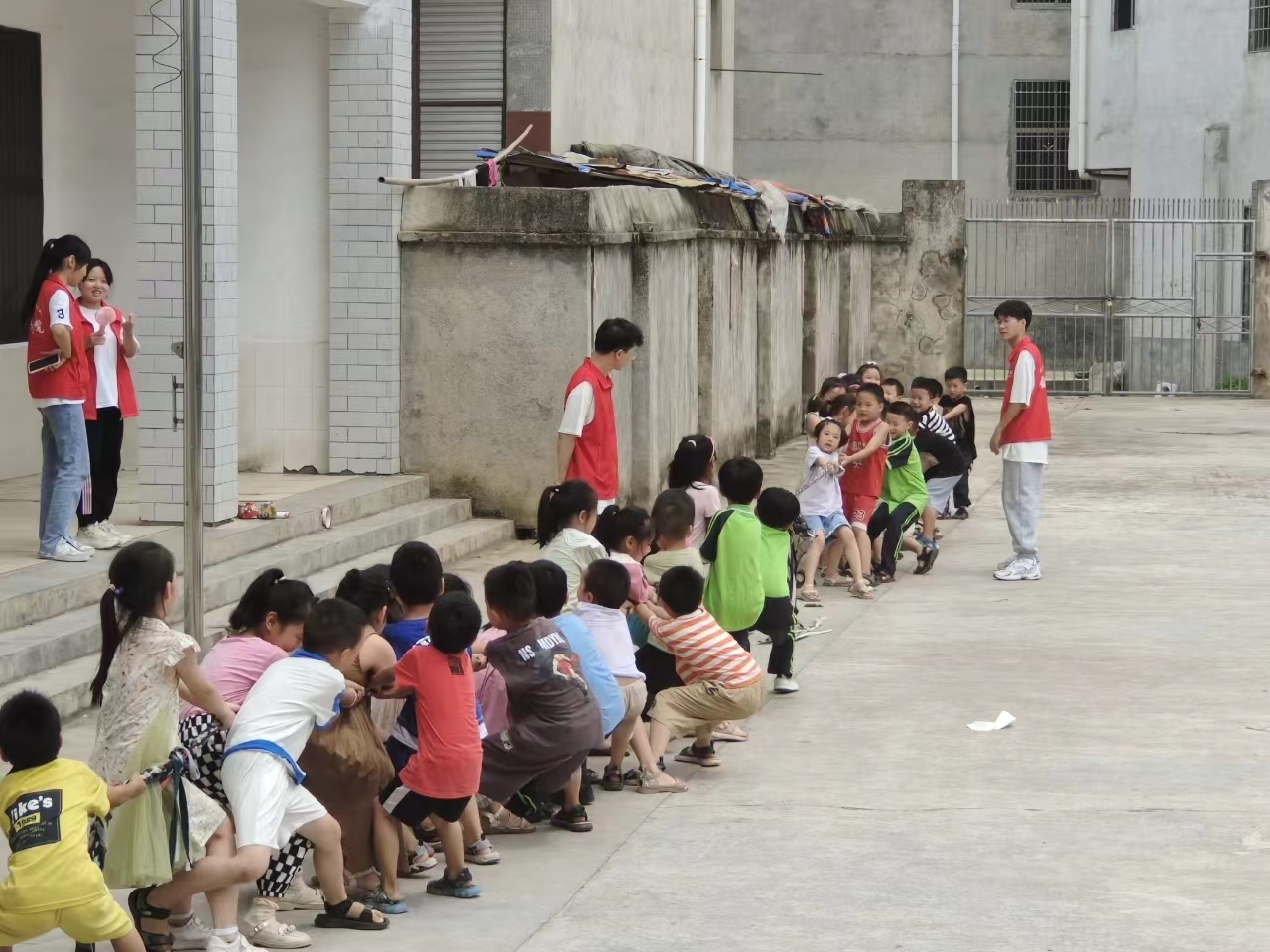 best365中国官方网站同心圆支教服务队圆满完成支教任务