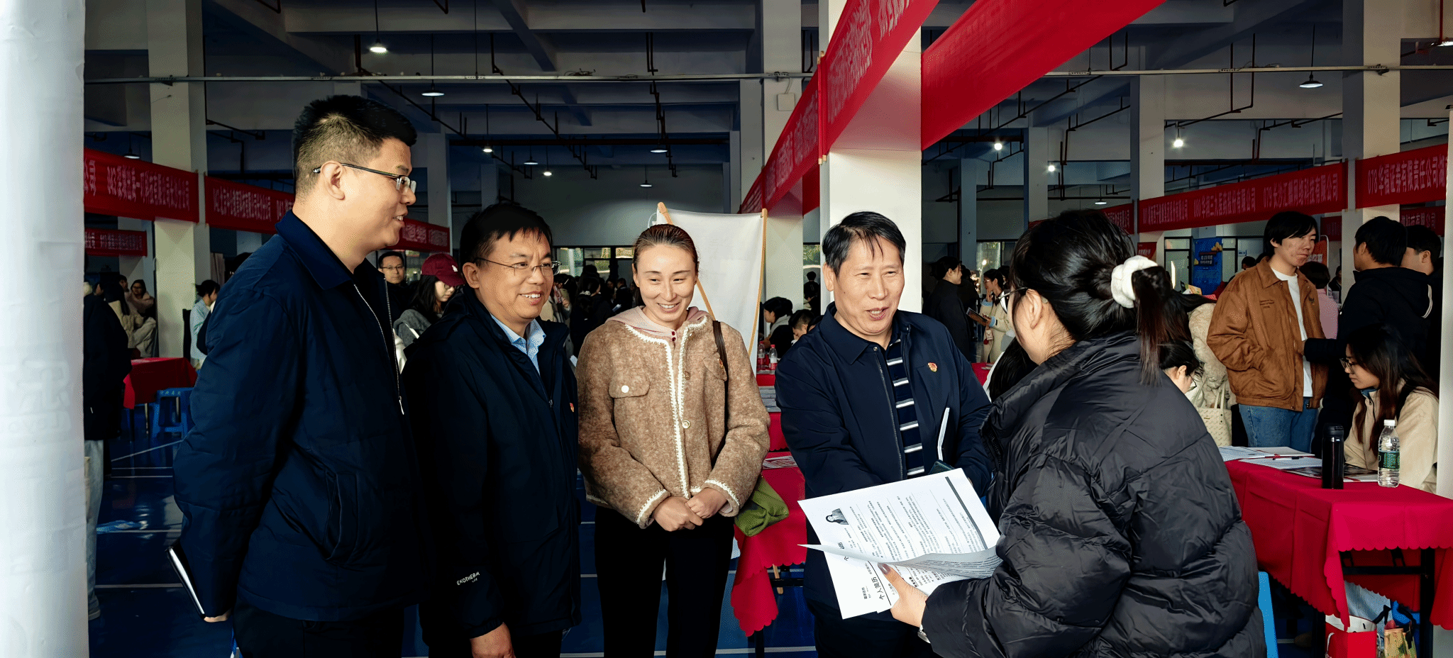 best365官网举办“就业启航 职引前程”双选会